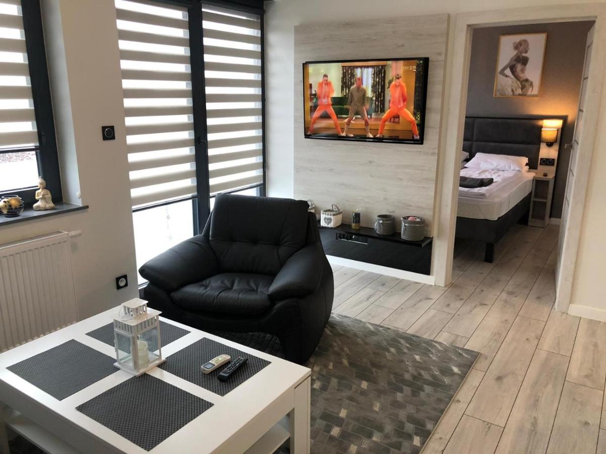 Apartament Plaza Premium Słupca Buitenkant foto